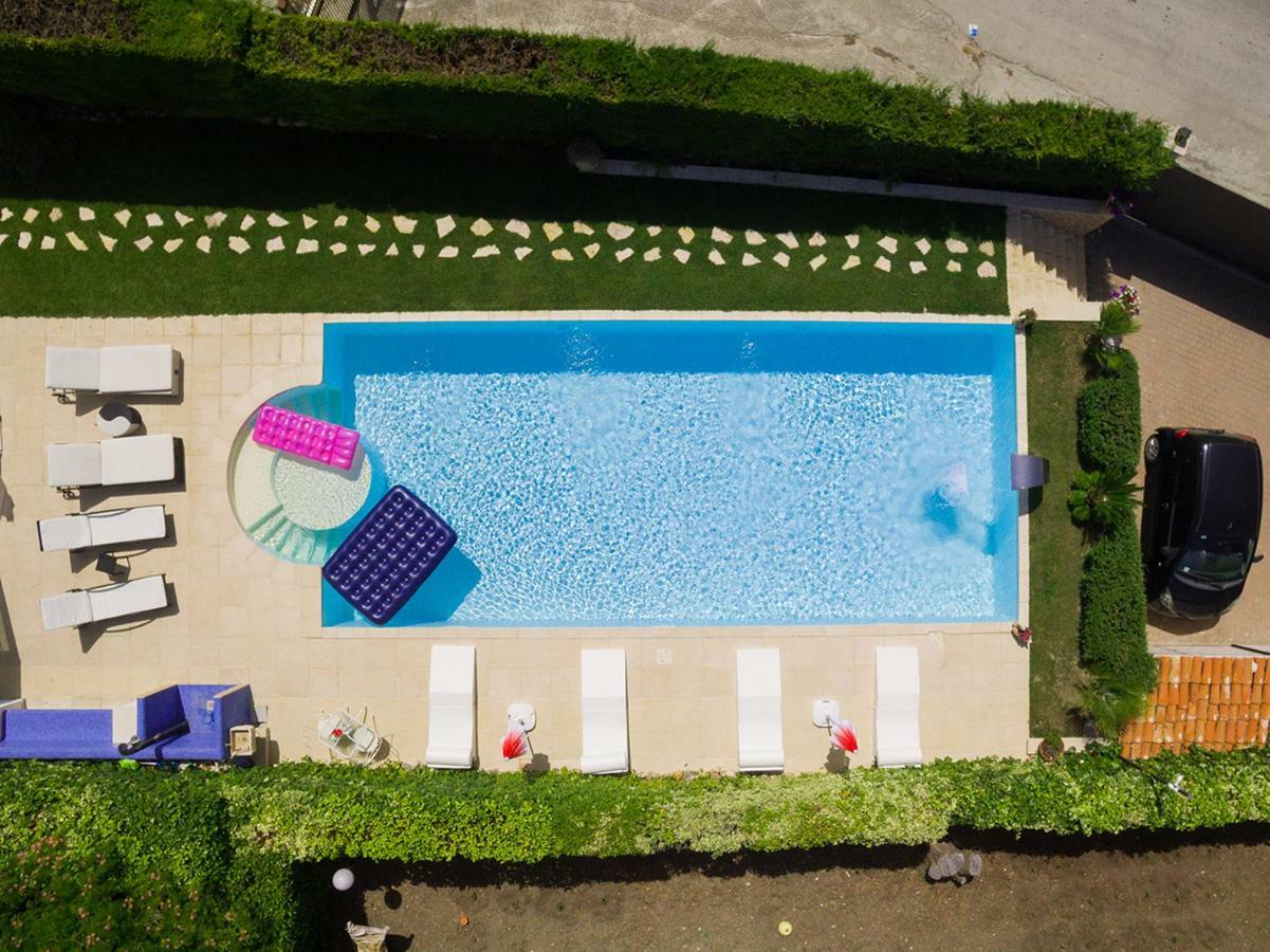 Casa Vacanze Un Tuffo Nel Blu Villa Matera Exterior foto